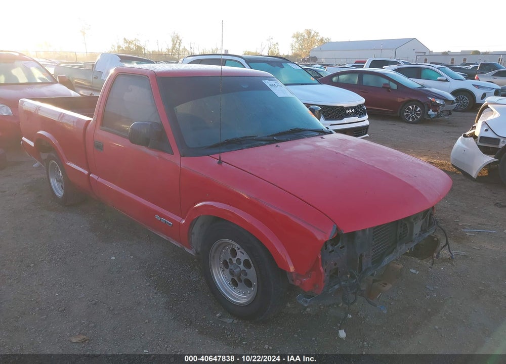 2000 CHEVROLET S-10 LS VIN: 1GCCS1440YK151897