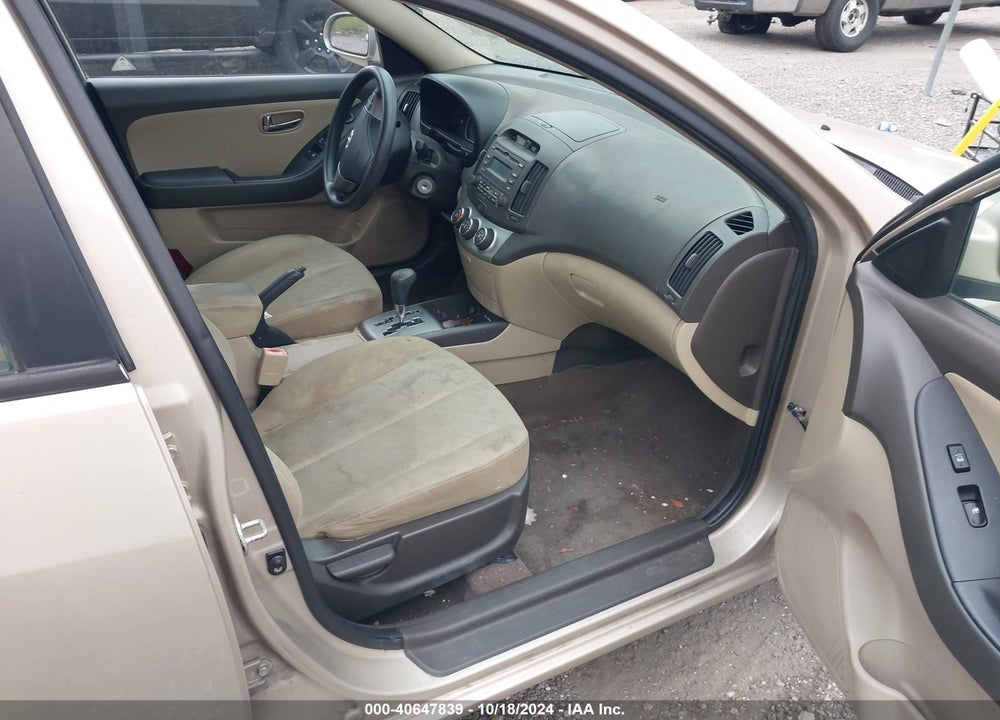 2010 HYUNDAI ELANTRA GLS VIN: KMHDU4AD3AU931533