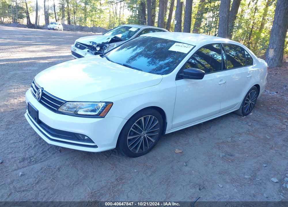 2016 VOLKSWAGEN JETTA 1.8T SPORT VIN: 3VWD17AJ5GM412207