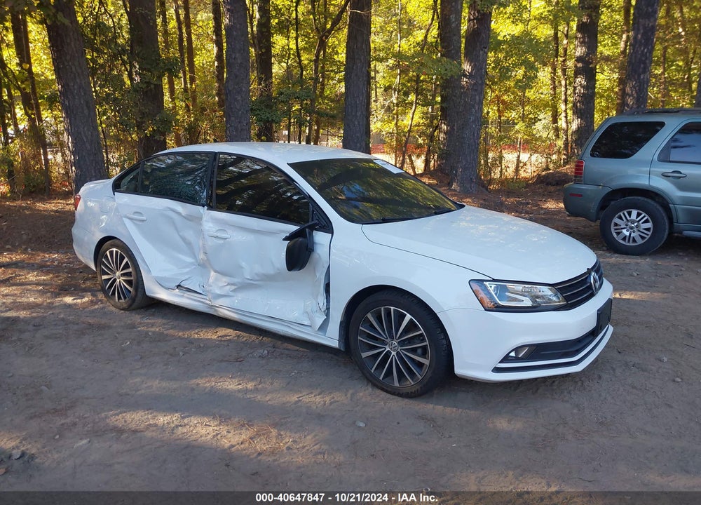 2016 VOLKSWAGEN JETTA 1.8T SPORT VIN: 3VWD17AJ5GM412207