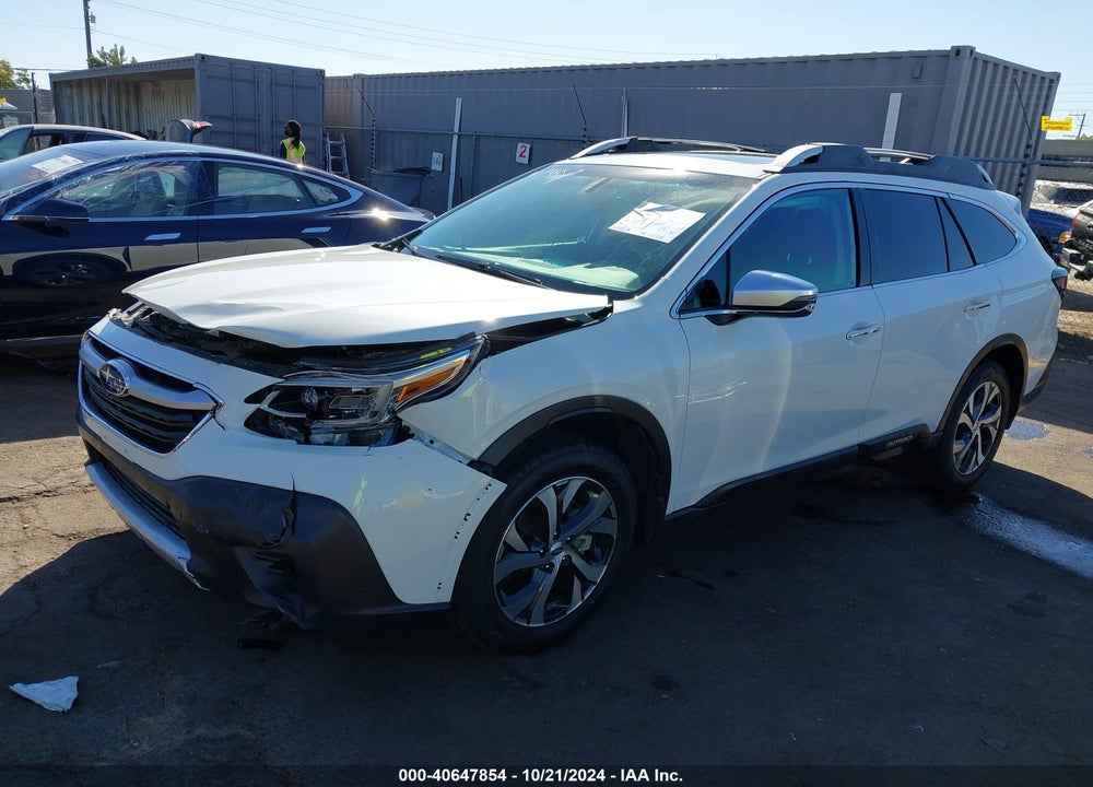2020 SUBARU OUTBACK TOURING XT VIN: 4S4BTGPD4L3245223