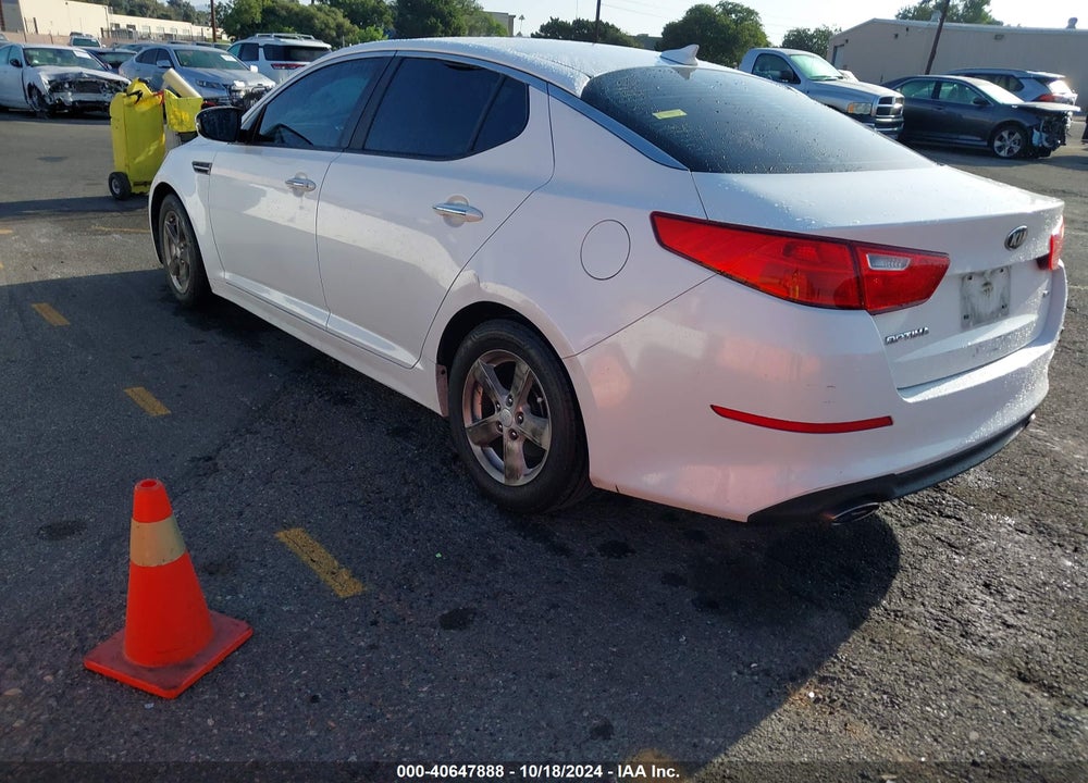 2015 KIA OPTIMA LX VIN: KNAGM4A70F5664586
