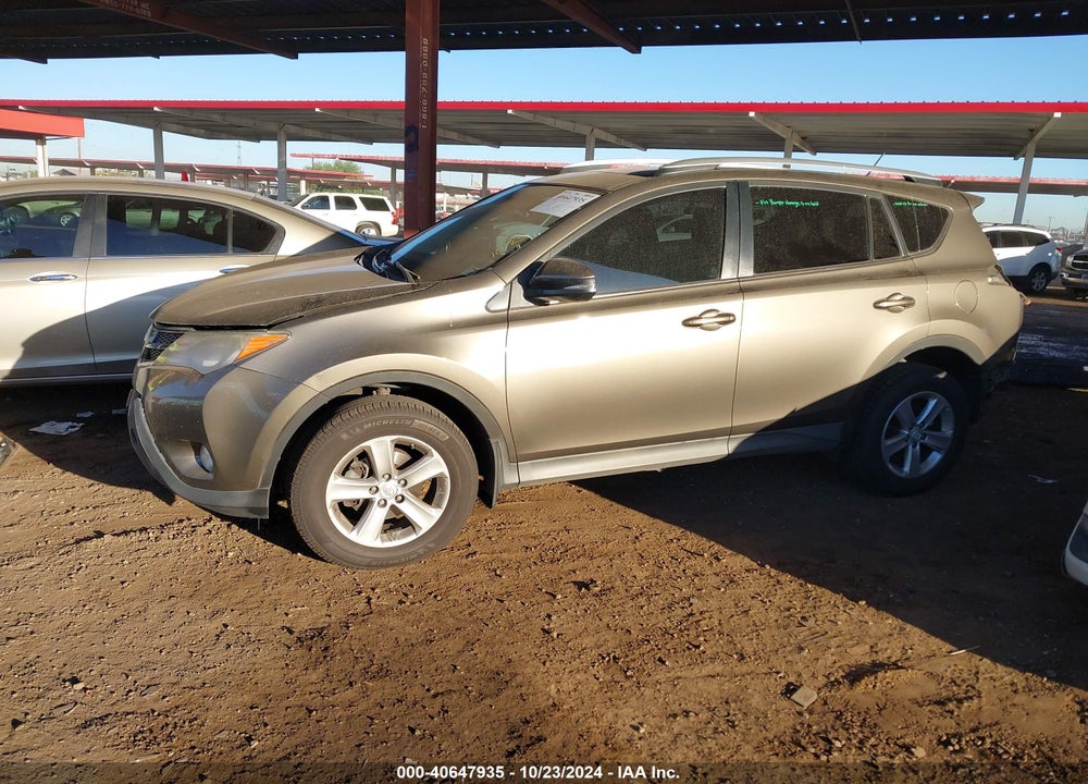 2014 TOYOTA RAV4 XLE VIN: 2T3RFREV3EW130825