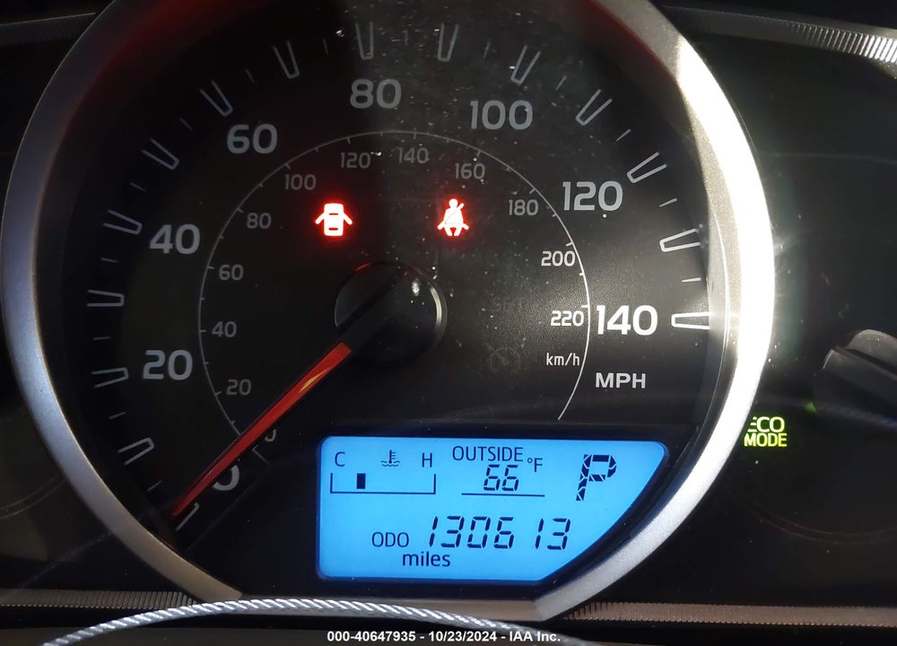 2014 TOYOTA RAV4 XLE VIN: 2T3RFREV3EW130825