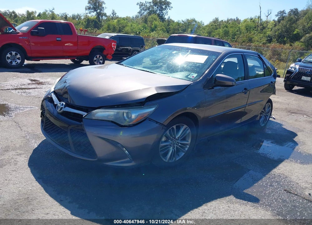 2015 TOYOTA CAMRY SE VIN: 4T1BF1FK7FU012715