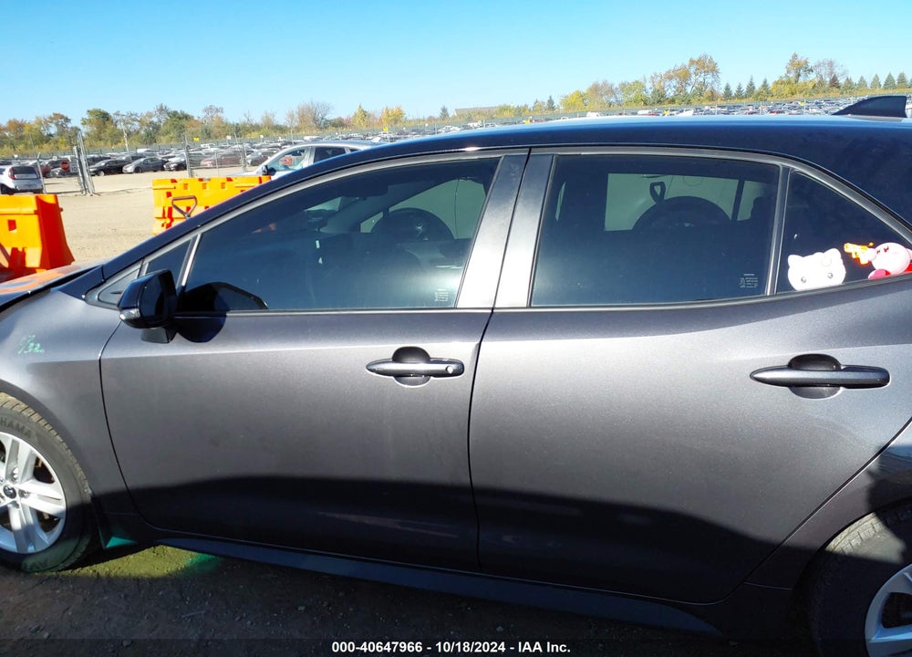 2022 TOYOTA COROLLA SE VIN: JTND4MBE5N3184455