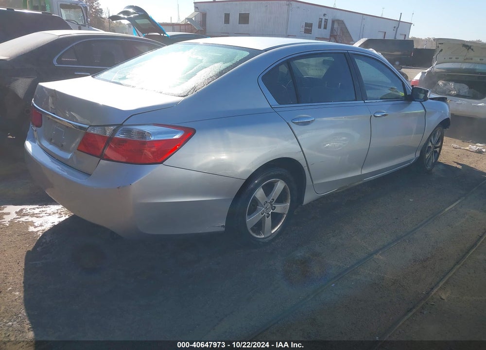 2013 HONDA ACCORD LX VIN: 1HGCR2F33DA049355