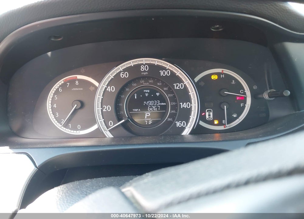 2013 HONDA ACCORD LX VIN: 1HGCR2F33DA049355