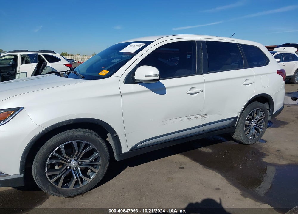 2016 MITSUBISHI OUTLANDER SE VIN: JA4AD3A32GZ009463
