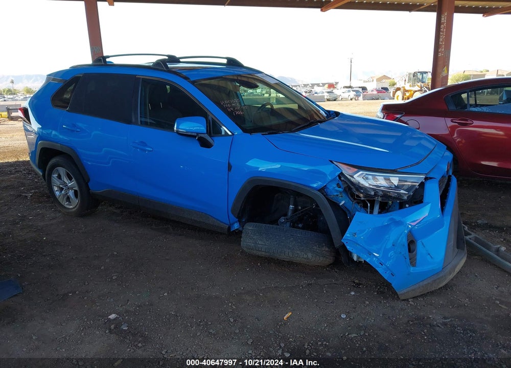 2019 TOYOTA RAV4 XLE VIN: 2T3W1RFV1KC001706