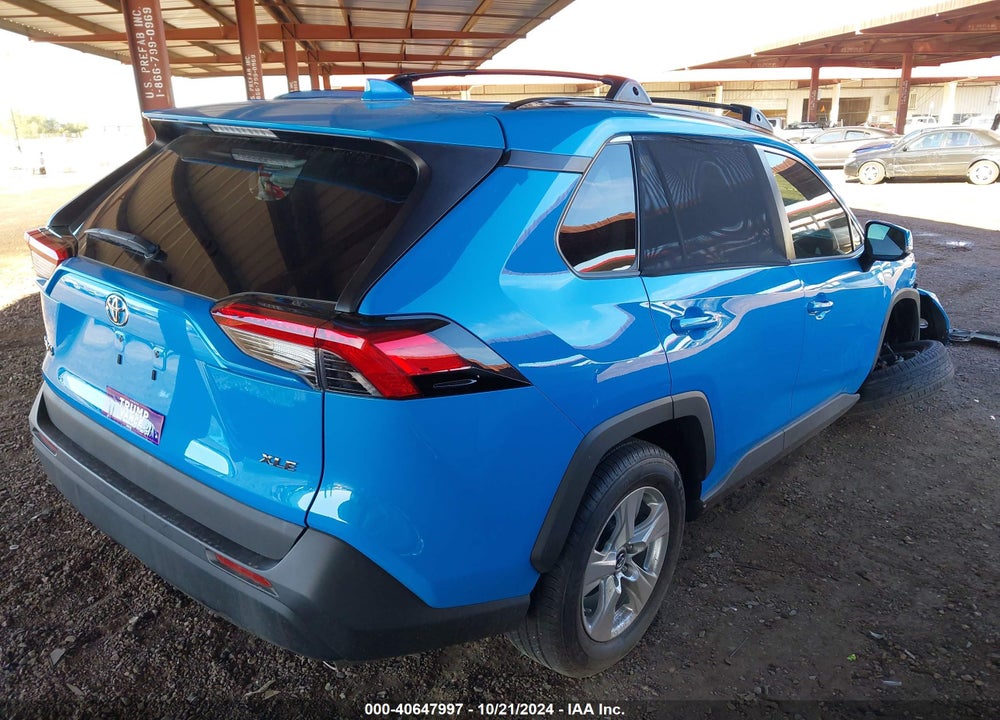2019 TOYOTA RAV4 XLE VIN: 2T3W1RFV1KC001706