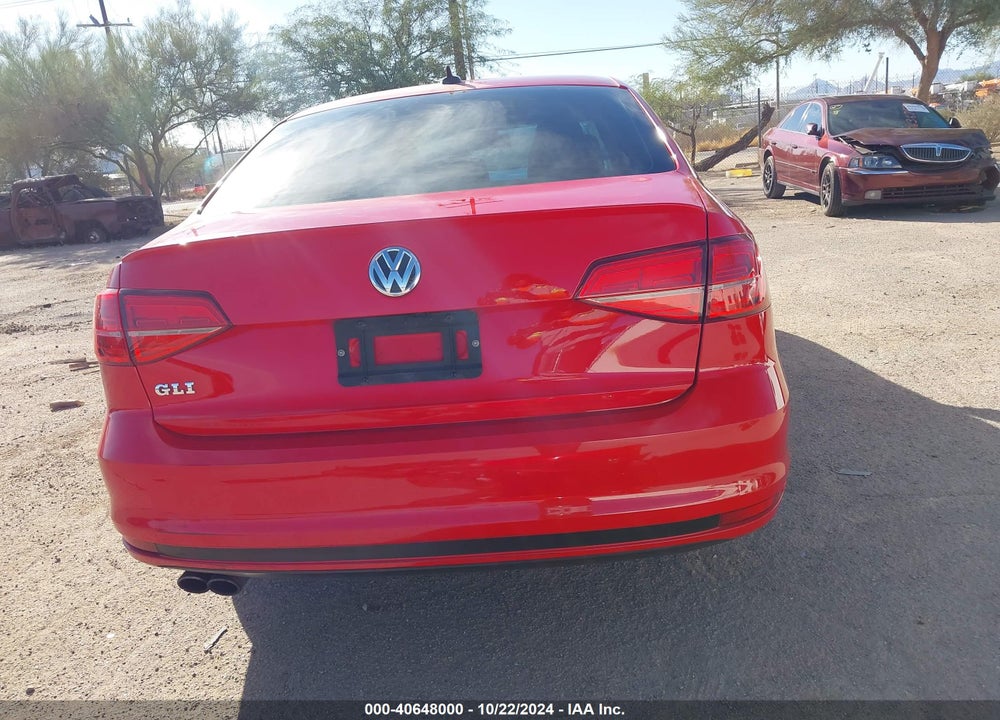 2015 VOLKSWAGEN JETTA 2.0T GLI SEL VIN: 3VW4S7AJ7FM328191