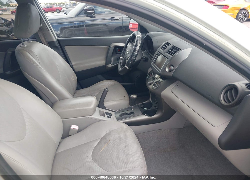 2009 TOYOTA RAV4 LIMITED V6 VIN: JTMBK31V495072947