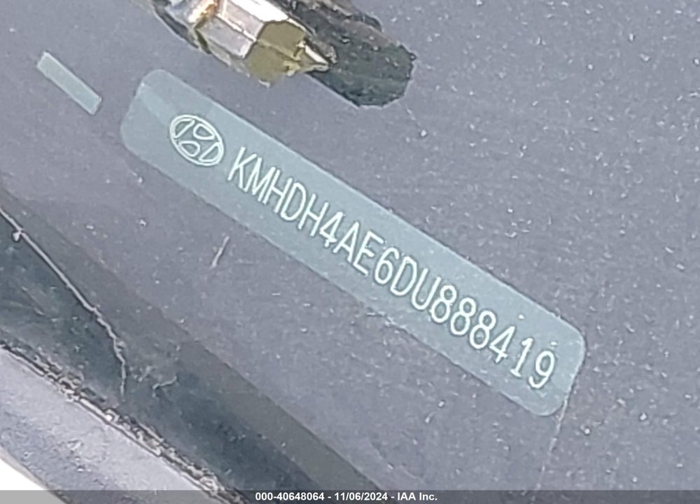 2013 HYUNDAI ELANTRA LIMITED VIN: KMHDH4AE6DU888419