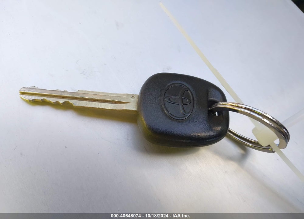 2006 TOYOTA COROLLA LE VIN: 1NXBR30E06Z648916