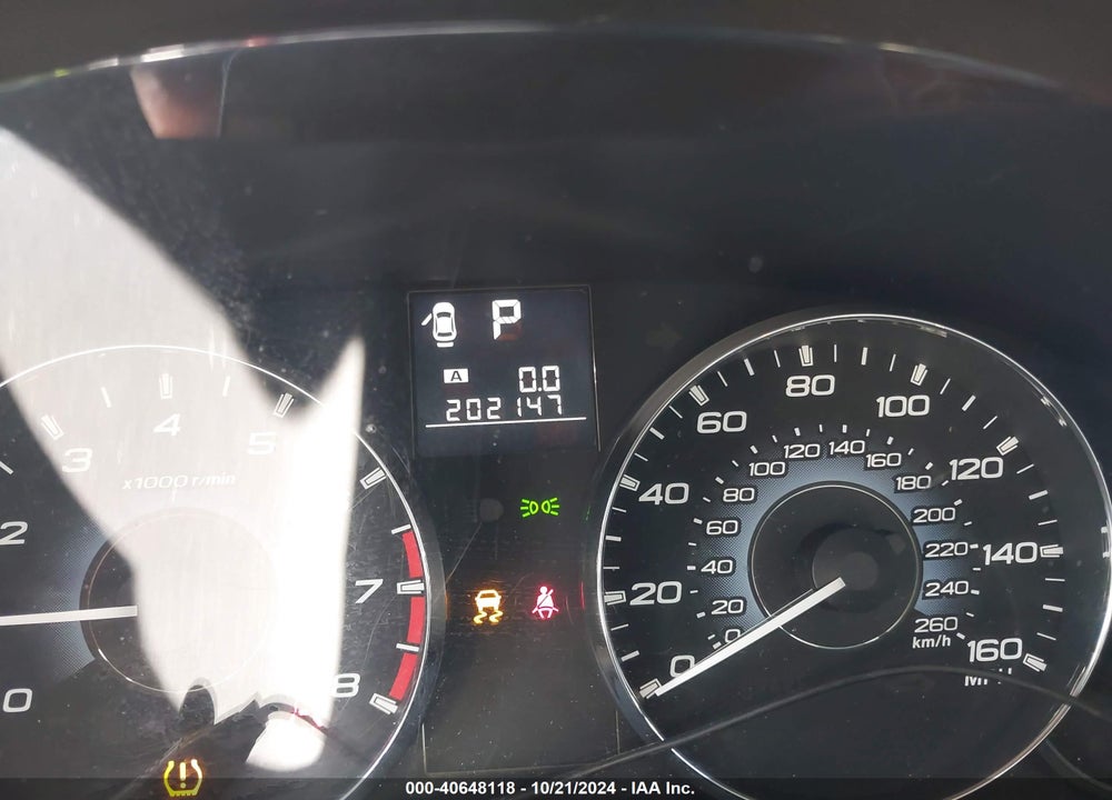 2010 SUBARU LEGACY 3.6R LIMITED VIN: 4S3BMEK69A2214440