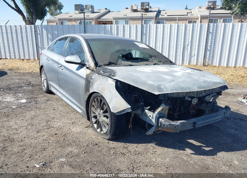 2015 HYUNDAI SONATA LIMITED VIN: 5NPE34AF4FH020321