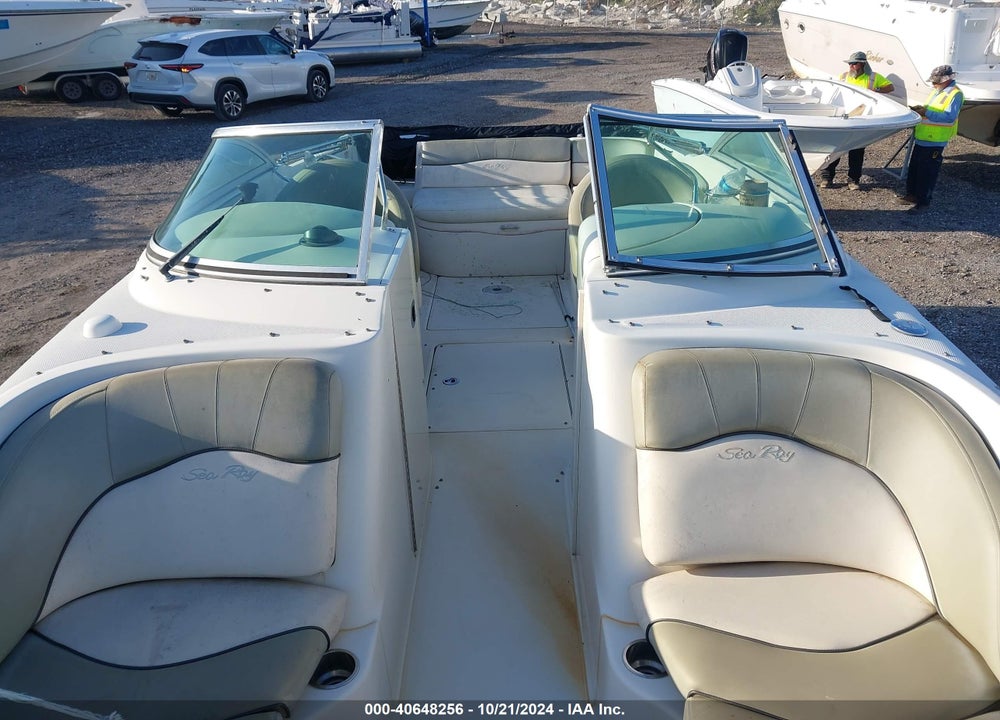 2005 SEA RAY BOAT VIN: SERV3020J405