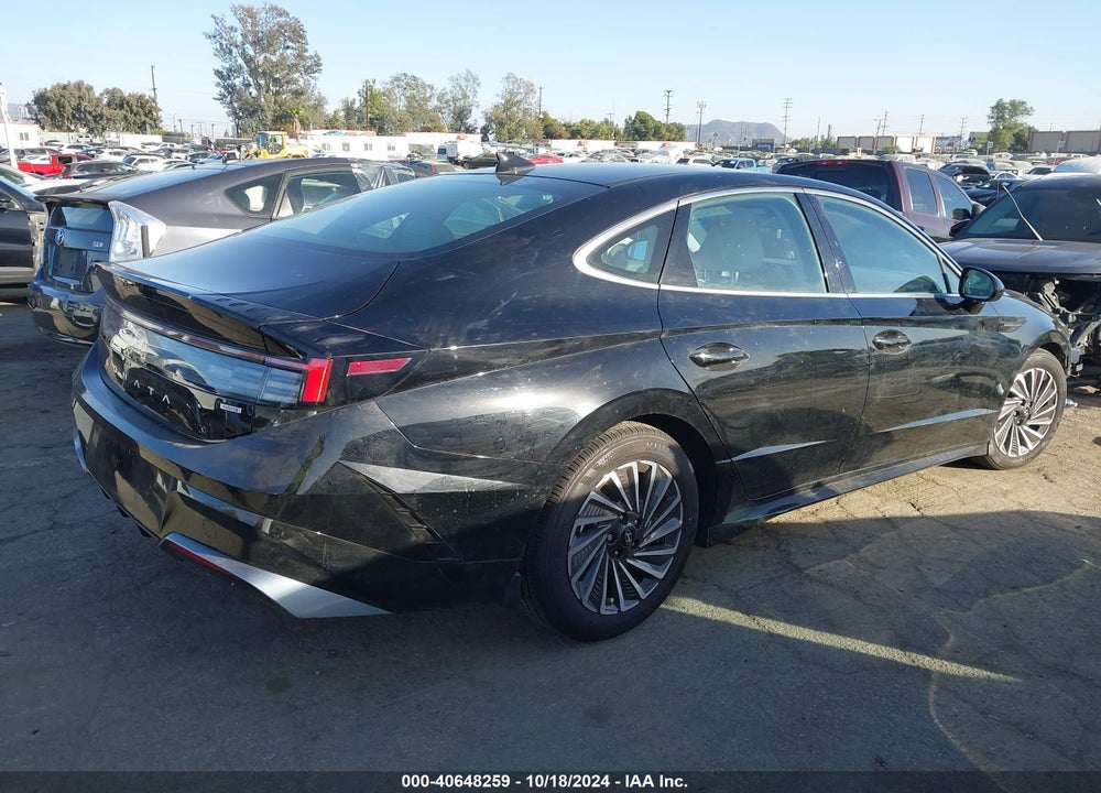 2024 HYUNDAI SONATA HYBRID SEL VIN: KMHL34JJ3RA090153
