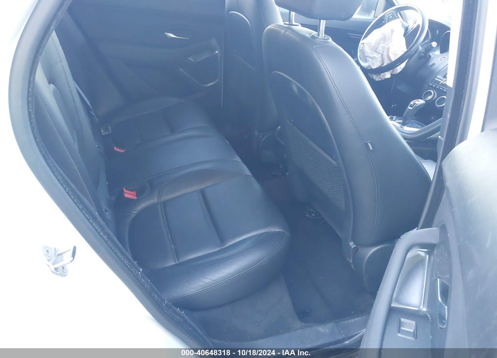 2019 JAGUAR E-PACE SE VIN: SADFP2FX5K1Z34100