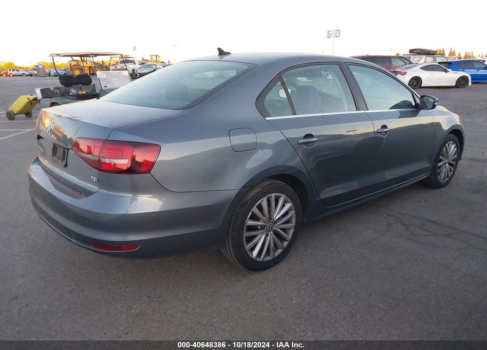 2016 VOLKSWAGEN JETTA 1.8T SEL VIN: 3VWL07AJ3GM260040