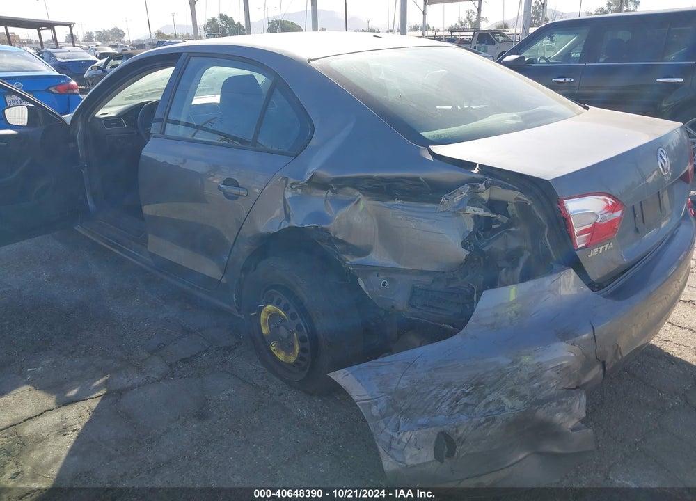 2013 VOLKSWAGEN JETTA 2.0L BASE/2.0L S VIN: 3VW2K7AJ5DM450181
