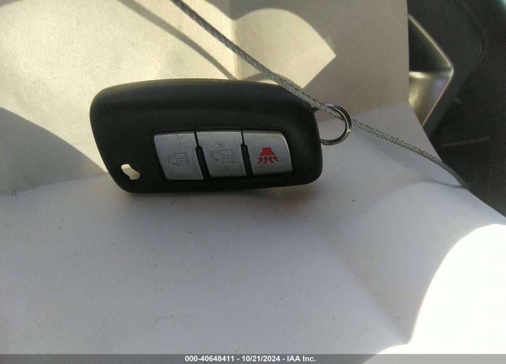 2019 NISSAN ROGUE S VIN: JN8AT2MT8KW267340