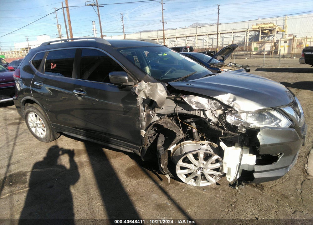 2019 NISSAN ROGUE S VIN: JN8AT2MT8KW267340