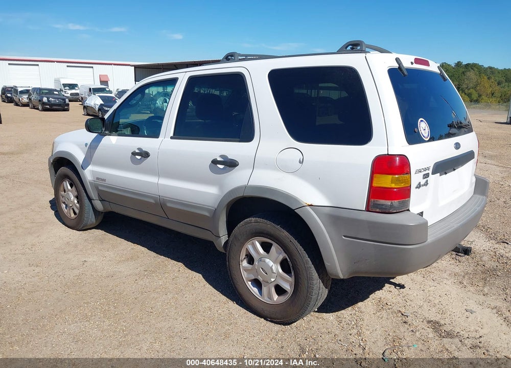 2002 FORD ESCAPE XLT VIN: 1FMYU04182KB66425