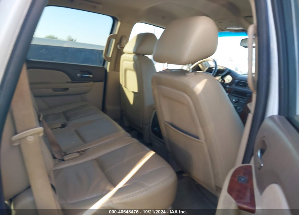 2010 CHEVROLET TAHOE LT VIN: 1GNMCBE30AR215454