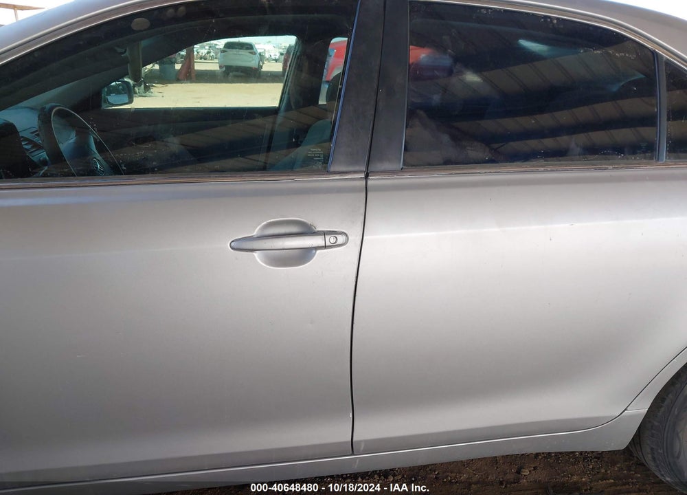 2009 TOYOTA CAMRY LE VIN: 4T1BE46K69U858925