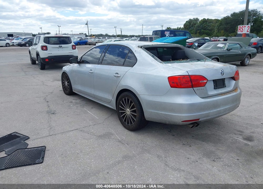 2014 VOLKSWAGEN JETTA VIN: 3VW2K7AJ4EM255237