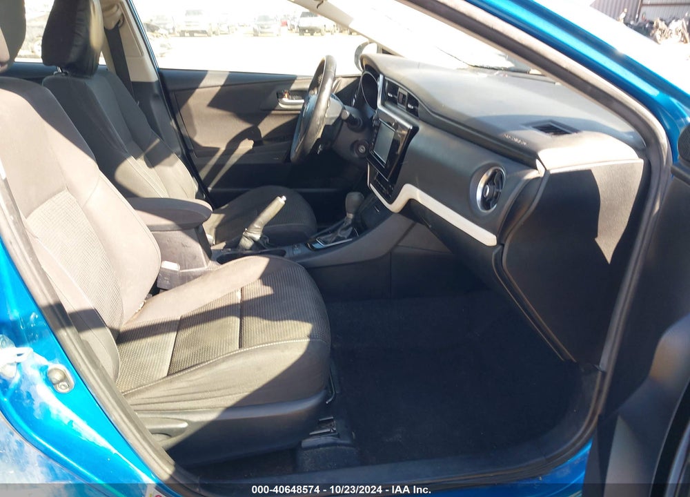 2017 TOYOTA COROLLA IM VIN: JTNKARJE8HJ527645