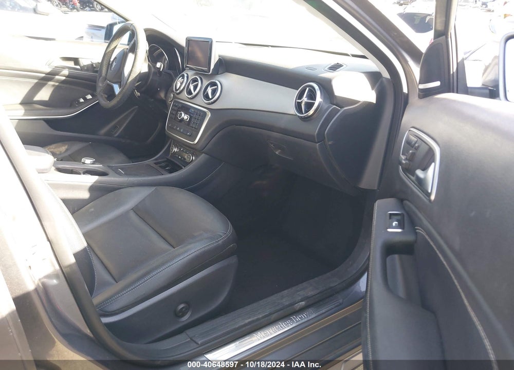 2015 MERCEDES-BENZ GLA 250 VIN: WDCTG4EB7FJ168628