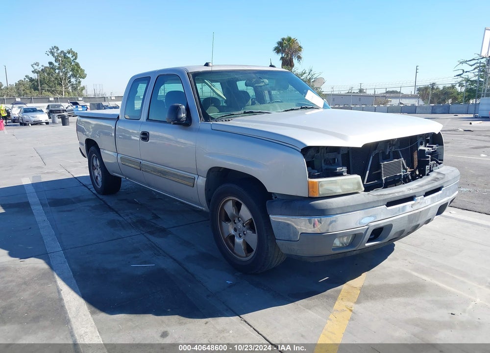 2005 CHEVROLET SILVERADO 1500 LS VIN: 2GCEC19T451290335
