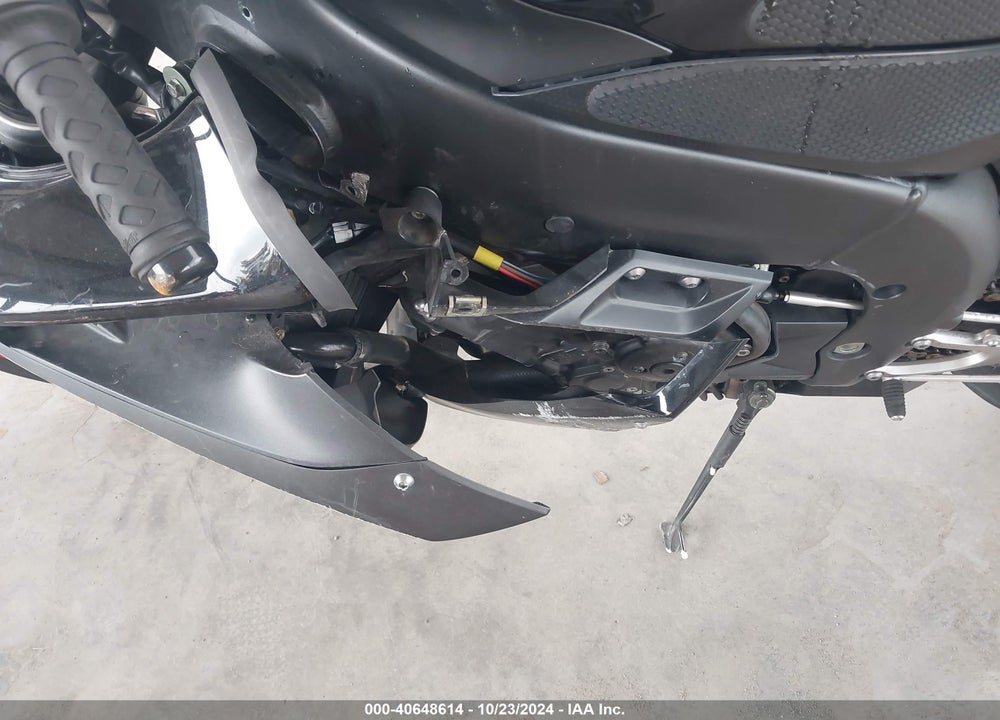 2005 YAMAHA YZFR1 VIN: JYARN13E55A009053