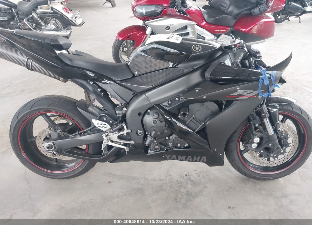 2005 YAMAHA YZFR1 VIN: JYARN13E55A009053