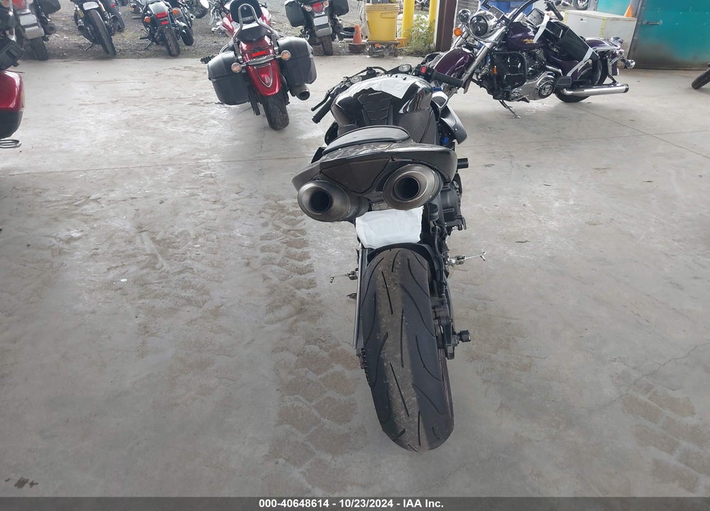 2005 YAMAHA YZFR1 VIN: JYARN13E55A009053
