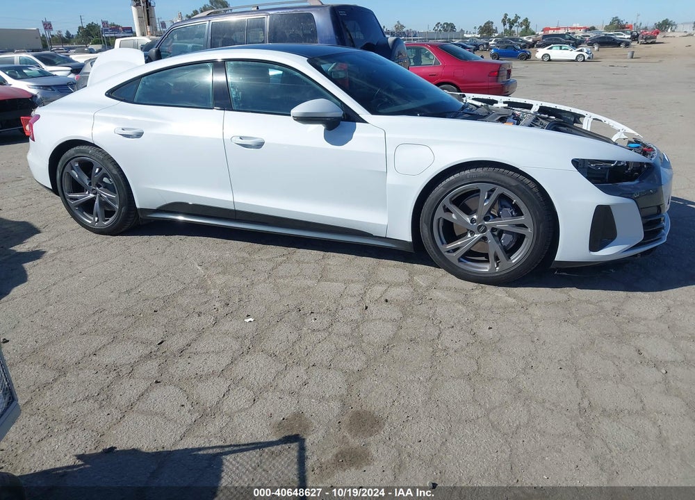2024 AUDI E-TRON GT PREMIUM PLUS QUATTRO VIN: WAUFJBFW0R7002671