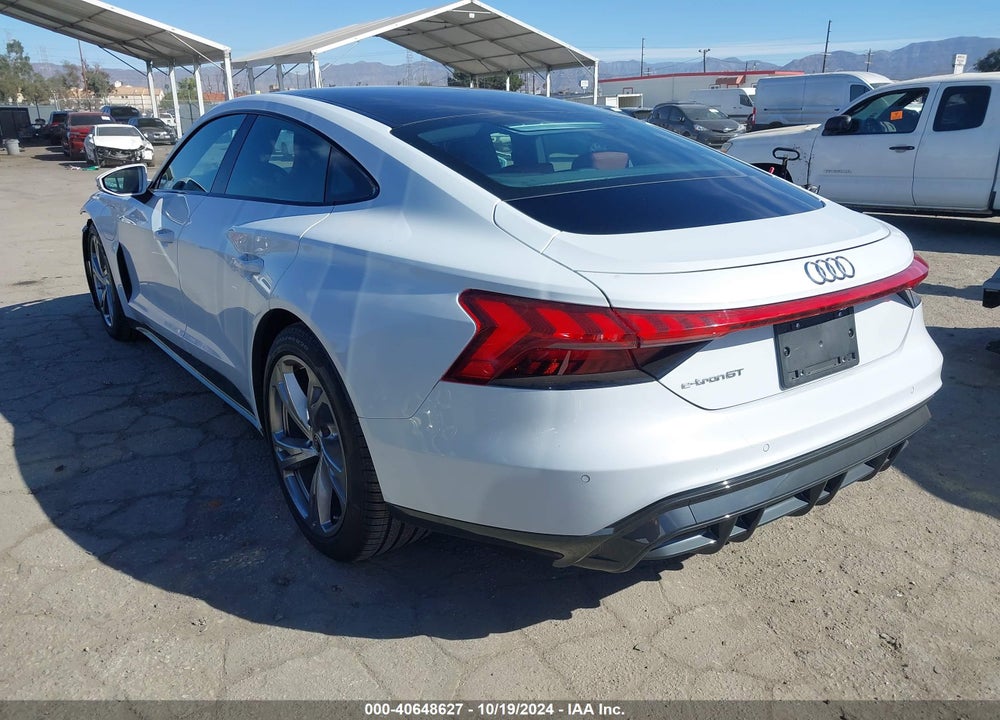 2024 AUDI E-TRON GT PREMIUM PLUS QUATTRO VIN: WAUFJBFW0R7002671