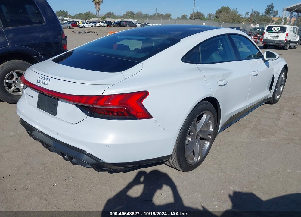 2024 AUDI E-TRON GT PREMIUM PLUS QUATTRO VIN: WAUFJBFW0R7002671