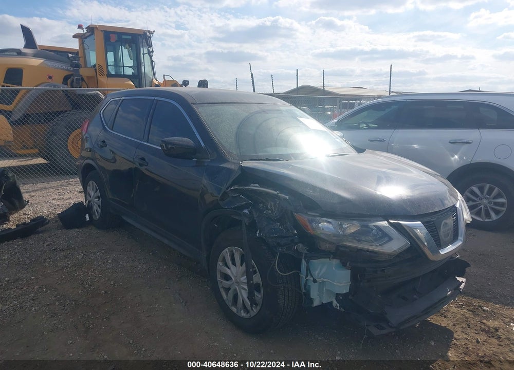 2017 NISSAN ROGUE S VIN: JN8AT2MT4HW404895