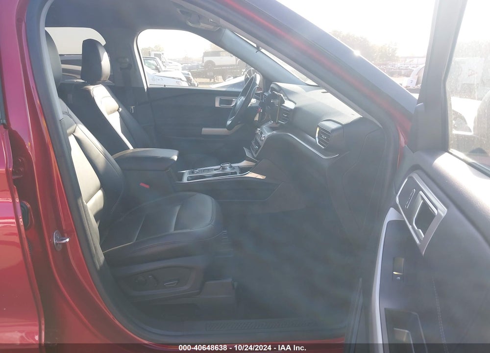 2024 FORD EXPLORER XLT VIN: 1FMSK8DH1RGA20260