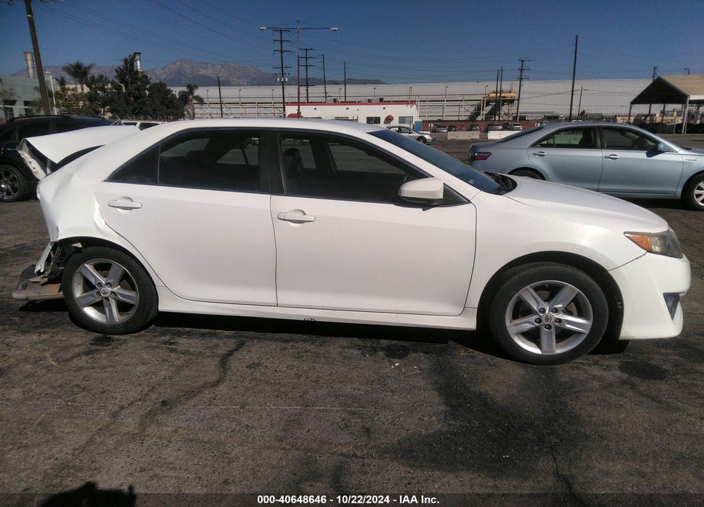 2012 TOYOTA CAMRY SE VIN: 4T1BF1FK8CU573744