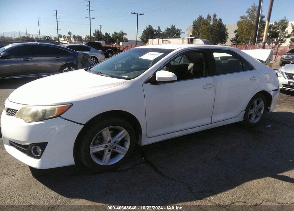 2012 TOYOTA CAMRY SE VIN: 4T1BF1FK8CU573744