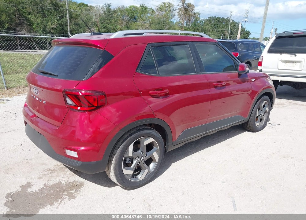 2024 HYUNDAI VENUE SEL VIN: KMHRC8A35RU294597