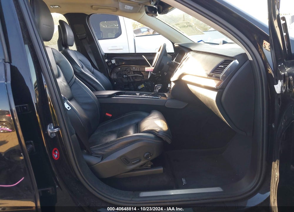 2017 VOLVO XC90 T6 INSCRIPTION VIN: YV4A22PL8H1185105