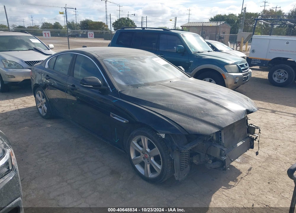 2017 JAGUAR XE 25T PREMIUM VIN: SAJAD4BG2HA979019