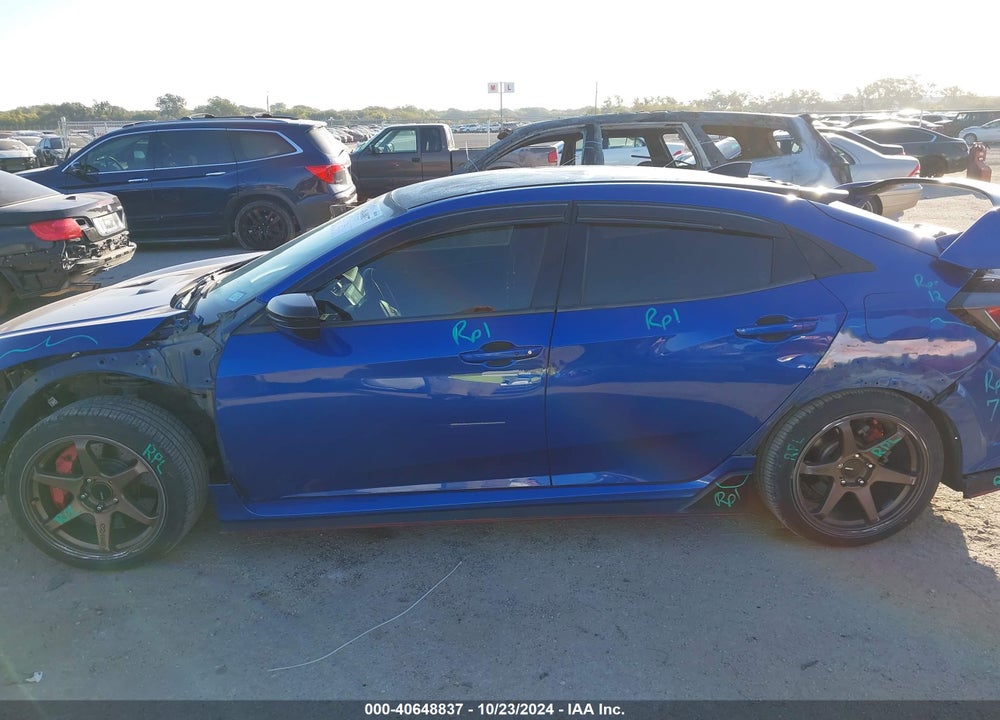 2019 HONDA CIVIC TYPE-R TOURING VIN: SHHFK8G73KU200833