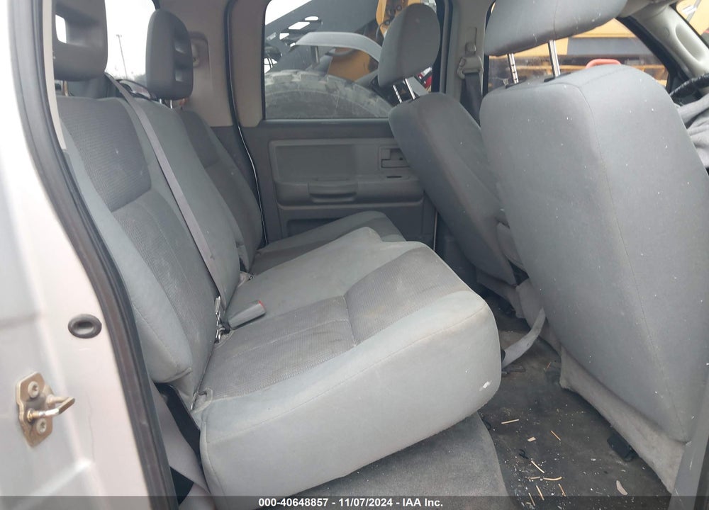 2005 DODGE DAKOTA SLT VIN: 1D7HE48N15S217960